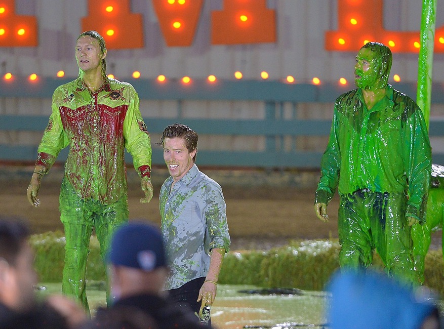 Shaun White, Dave England, Jukka Hilden, 2014 Kids Choice Awards, Show, Slime